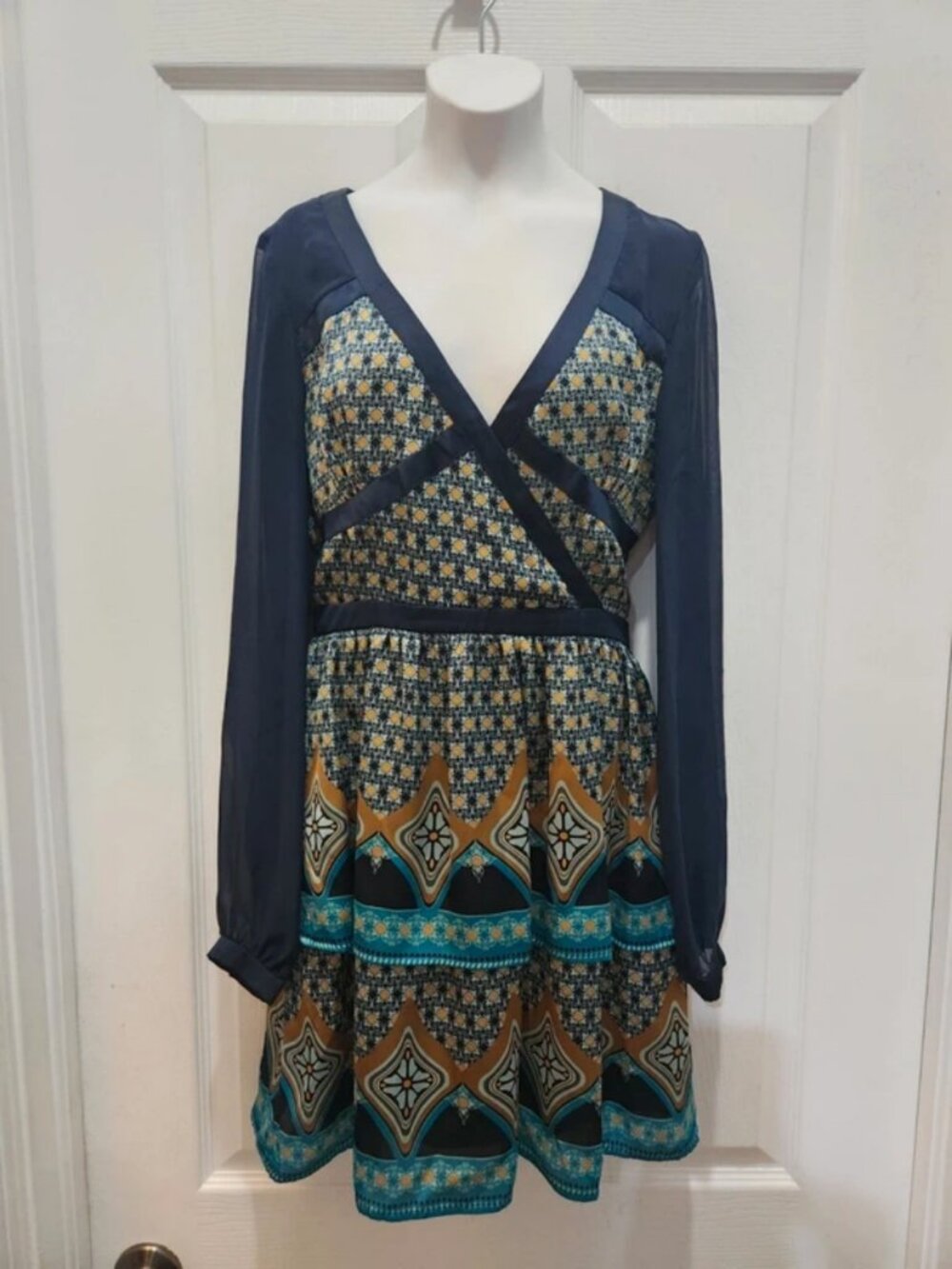 BCBGeneration dress Size 4